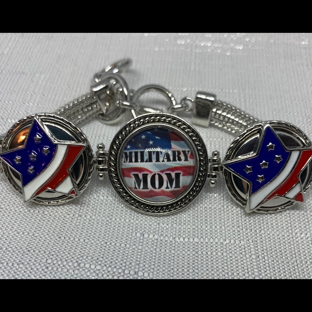 🇺🇸Military Mom 3 Charm Bracelet - Oh Snap!